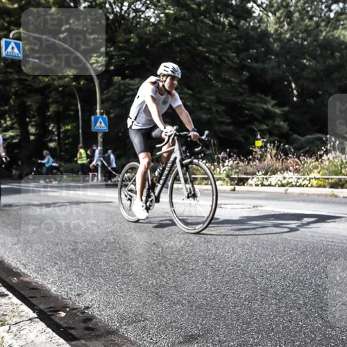 13.09.2026 - Stadtparktriathlon H.Heesch http://msf.ph/oto/10324492 13.09.2026 11:28:17 Radfahren 630, 635, 670, 733, 789, 815 meine-sportfotos.de