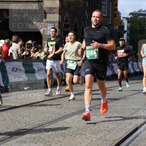 13.09.2026 - 21. swb-Marathon Bremen Strokosch-Dieckow http://msf.ph/oto/10324504 13.09.2026 13:10:49 Ziel 604, 640, 1181, 1277, 1554, 2605, 3959, 4727, 5152, 5532, 5620, 6267, 7881, 8033, 8709, 335, 697, 2021, 2759, 4023, 4475, 4571, 5079, 5314, 6471, 6657, 7136, 8183, 9410, 9622 meine-sportfotos.de