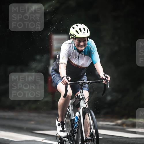 13.09.2026 - Stadtparktriathlon H.Heesch http://msf.ph/oto/10324505 13.09.2026 12:42:19 Radfahren 1144, 1150, 1168, 1177, 1288 meine-sportfotos.de