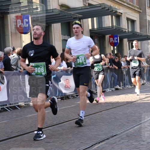 13.09.2026 - 21. swb-Marathon Bremen Strokosch-Dieckow http://msf.ph/oto/10324520 13.09.2026 13:19:29 Ziel 161, 411, 461, 495, 511, 926, 1010, 1053, 1232, 1281, 1468, 1535, 1551, 1642, 1972, 2870, 2906, 3240, 3319, 3411, 3966, 4101, 4479, 4480, 4977, 4978, 5813, 7037, 7140, 7404, 7488, 7655, 8185, 8263, 9082, 9359, 9984, 13163, 13192, 189, 666, 1599, 2390, 2423, 2535, 3182, 3508, 4319, 4455, 4819, 4977, 4978, 5172, 5371, 6008, 6137, 6633, 7268, 7754, 7945, 8153, 9552, 9638, 9805 meine-sportfotos.de