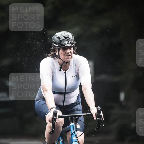 13.09.2026 - Stadtparktriathlon H.Heesch http://msf.ph/oto/10324528 13.09.2026 12:42:21 Radfahren 1100, 1144, 1150, 1168, 1177, 1288 meine-sportfotos.de