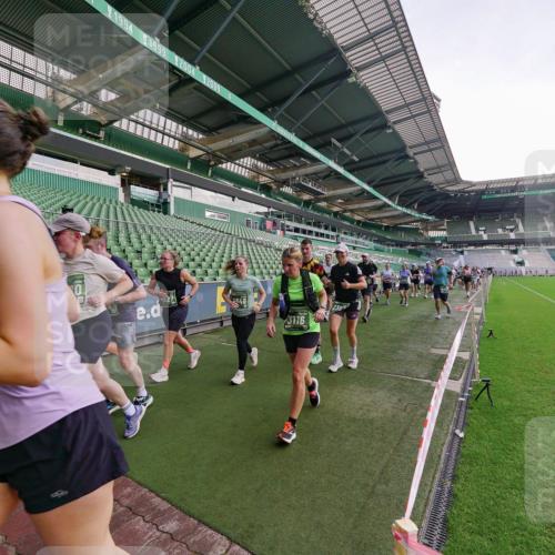 13.09.2026 - 21. swb-Marathon Bremen Michael Burmester http://msf.ph/oto/10324530 13.09.2026 13:27:25 Laufen im Stadion 111, 186, 202, 357, 364, 390, 478, 597, 726, 829, 833, 888, 925, 1077, 1220, 1412, 1473, 1496, 1530, 1608, 1618, 1700, 1769, 1958, 1961, 1984, 2236, 2273, 2309, 2384, 2388, 2404, 2428, 2502, 2507, 2508, 2542, 2558, 2576, 2582, 2592, 2656, 2675, 2725, 2748, 2817, 2875, 2876, 2923, 2965, 2970, 3045, 3047, 3050, 3073, 3084, 3184, 3219, 3359, 3433, 3540, 3592, 3629, 3756, 3885, 3907, 3978, 4457, 4660 meine-sportfotos.de