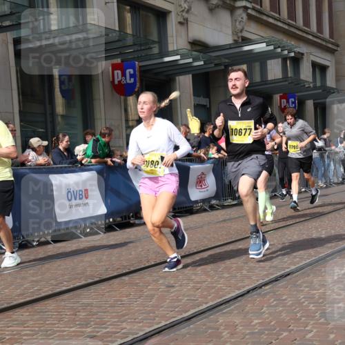 13.09.2026 - 21. swb-Marathon Bremen Strokosch-Dieckow http://msf.ph/oto/10324547 13.09.2026 11:00:21 Ziel 10263, 10272, 10275, 10306, 10369, 10857, 11055, 11126, 11162, 11180, 11343, 11475, 11556, 11687, 11708, 11769, 11797, 11804, 11819, 11838, 11959, 12006, 12018, 12397, 12430, 10144, 10677, 10758, 10801, 10810, 11016, 11045, 11071, 11129, 11158, 11159, 11160, 11259, 11453, 11524, 11525, 11528, 11547, 11587, 11588, 11589, 11623, 11907, 12105, 12106, 12123, 12190, 12274, 12291, 12352, 12394, 12530, 12531 meine-sportfotos.de