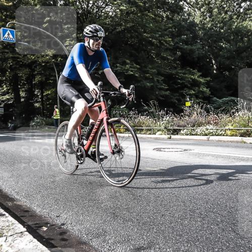 13.09.2026 - Stadtparktriathlon H.Heesch http://msf.ph/oto/10324579 13.09.2026 11:28:46 Radfahren 621, 643, 666, 696 meine-sportfotos.de