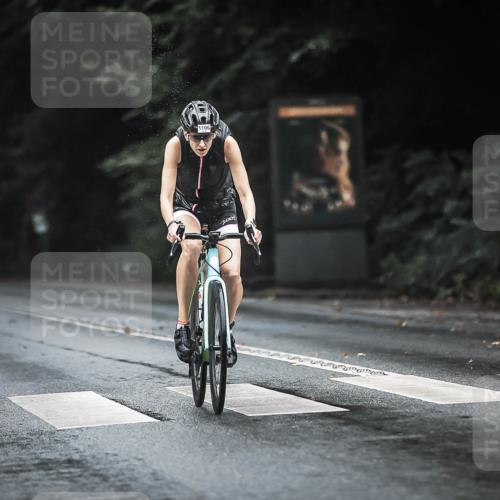 13.09.2026 - Stadtparktriathlon H.Heesch http://msf.ph/oto/10324588 13.09.2026 12:42:29 Radfahren 1043, 1096, 1100, 1106, 1117, 1139, 1144, 1159 meine-sportfotos.de
