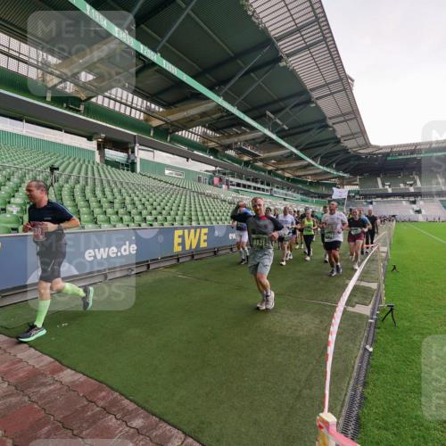 13.09.2026 - 21. swb-Marathon Bremen Michael Burmester http://msf.ph/oto/10324606 13.09.2026 13:27:33 Laufen im Stadion 111, 186, 202, 357, 364, 390, 478, 597, 726, 829, 833, 888, 925, 1077, 1220, 1412, 1473, 1496, 1608, 1700, 1769, 1958, 1961, 1984, 2236, 2273, 2309, 2388, 2404, 2428, 2502, 2507, 2508, 2542, 2558, 2576, 2582, 2592, 2725, 2748, 2817, 2875, 2876, 2923, 2965, 2970, 3045, 3047, 3050, 3073, 3084, 3184, 3219, 3359, 3540, 3589, 3592, 3629, 3756, 3826, 3885, 3907, 3978, 4238, 4457, 4660 meine-sportfotos.de