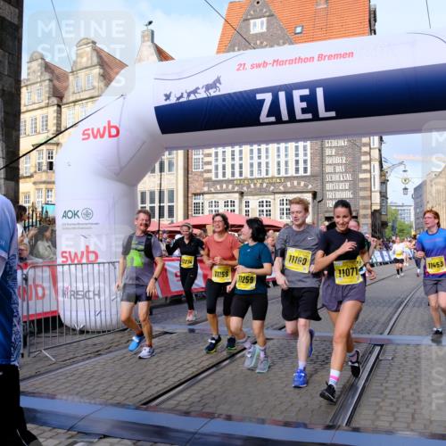13.09.2026 - 21. swb-Marathon Bremen Tim E. http://msf.ph/oto/10324614 13.09.2026 11:00:19 Ziel 10175, 10691, 10758, 10867, 11071, 11158, 11159, 11160, 11250, 11259, 11427, 11445, 11453, 11524, 11525, 11528, 11587, 11588, 11589, 11637, 11879, 11904, 11907, 12123, 12238, 12239, 12274, 12388 meine-sportfotos.de