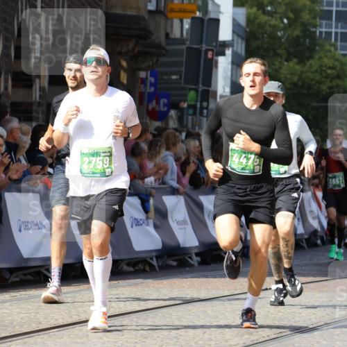 13.09.2026 - 21. swb-Marathon Bremen Strokosch-Dieckow http://msf.ph/oto/10324626 13.09.2026 13:10:54 Ziel 640, 1181, 1277, 1554, 2347, 2605, 4727, 5066, 5152, 5620, 5648, 6267, 7881, 8033, 335, 697, 2021, 2759, 3484, 3647, 4429, 4475, 4571, 5079, 6471, 6657, 8183, 9410, 9622 meine-sportfotos.de