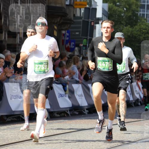 13.09.2026 - 21. swb-Marathon Bremen Strokosch-Dieckow http://msf.ph/oto/10324638 13.09.2026 13:10:54 Ziel 640, 1181, 1277, 1554, 2347, 2605, 4727, 5066, 5152, 5620, 5648, 6267, 7881, 8033, 335, 697, 2021, 2759, 3484, 3647, 4429, 4475, 4571, 5079, 6471, 6657, 8183, 9410, 9622 meine-sportfotos.de