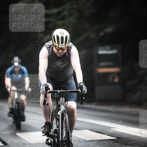 13.09.2026 - Stadtparktriathlon H.Heesch http://msf.ph/oto/10324639 13.09.2026 12:42:33 Radfahren 1043, 1096, 1106, 1117, 1139, 1141, 1159, 1188 meine-sportfotos.de