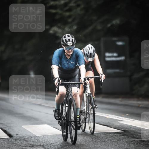 13.09.2026 - Stadtparktriathlon H.Heesch http://msf.ph/oto/10324650 13.09.2026 12:42:34 Radfahren 1043, 1096, 1106, 1117, 1139, 1141, 1159, 1188 meine-sportfotos.de