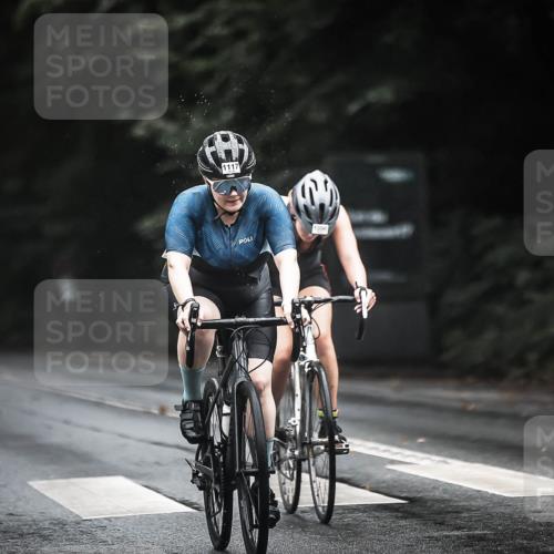 13.09.2026 - Stadtparktriathlon H.Heesch http://msf.ph/oto/10324654 13.09.2026 12:42:34 Radfahren 1043, 1096, 1106, 1117, 1139, 1141, 1159, 1188 meine-sportfotos.de