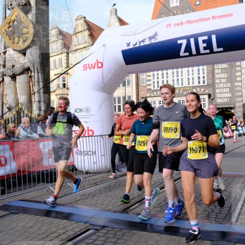 13.09.2026 - 21. swb-Marathon Bremen Tim E. http://msf.ph/oto/10324664 13.09.2026 11:00:20 Ziel 10175, 10691, 10758, 10867, 11071, 11158, 11159, 11160, 11250, 11259, 11427, 11445, 11453, 11524, 11525, 11528, 11587, 11588, 11589, 11637, 11879, 11904, 11907, 12123, 12238, 12239, 12274, 12352, 12388 meine-sportfotos.de
