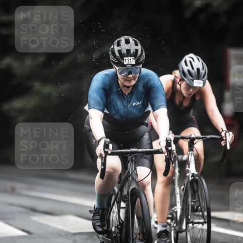 13.09.2026 - Stadtparktriathlon H.Heesch http://msf.ph/oto/10324677 13.09.2026 12:42:35 Radfahren 1043, 1096, 1106, 1117, 1141, 1159, 1188 meine-sportfotos.de