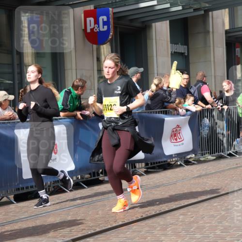 13.09.2026 - 21. swb-Marathon Bremen Strokosch-Dieckow http://msf.ph/oto/10324688 13.09.2026 11:00:24 Ziel 10263, 10272, 10275, 10306, 10367, 10368, 10369, 10857, 11055, 11162, 11180, 11247, 11343, 11475, 11556, 11687, 11708, 11769, 11797, 11804, 11819, 11838, 11959, 12006, 12018, 12397, 12430, 10144, 10677, 10758, 10801, 10810, 11016, 11045, 11126, 11129, 11524, 11525, 11547, 11587, 11588, 11589, 11623, 11907, 12105, 12106, 12123, 12190, 12274, 12291, 12352, 12394, 12530, 12531 meine-sportfotos.de