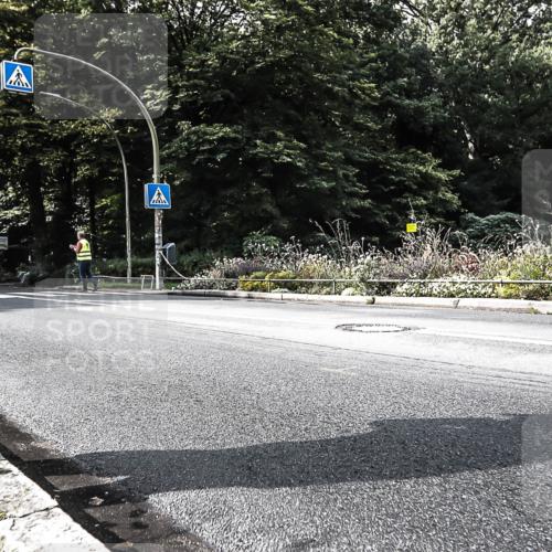 13.09.2026 - Stadtparktriathlon H.Heesch http://msf.ph/oto/10324722 13.09.2026 11:29:46 Radfahren 646 meine-sportfotos.de