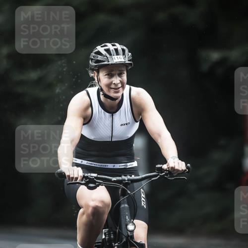 13.09.2026 - Stadtparktriathlon H.Heesch http://msf.ph/oto/10324774 13.09.2026 12:42:45 Radfahren 1079, 1119, 1167, 1219 meine-sportfotos.de