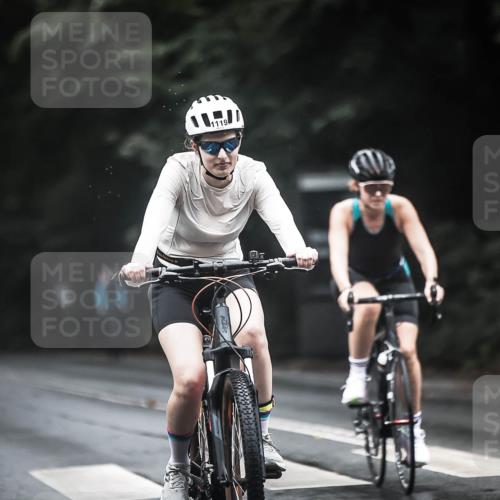 13.09.2026 - Stadtparktriathlon H.Heesch http://msf.ph/oto/10324801 13.09.2026 12:42:47 Radfahren 1031, 1079, 1119, 1167, 1219 meine-sportfotos.de