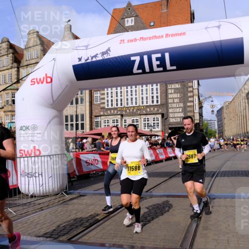13.09.2026 - 21. swb-Marathon Bremen Tim E. http://msf.ph/oto/10324802 13.09.2026 11:00:25 Ziel 10175, 10758, 10867, 11016, 11071, 11158, 11159, 11160, 11250, 11259, 11445, 11453, 11524, 11525, 11528, 11587, 11588, 11589, 11879, 11907, 12123, 12190, 12274, 12352 meine-sportfotos.de