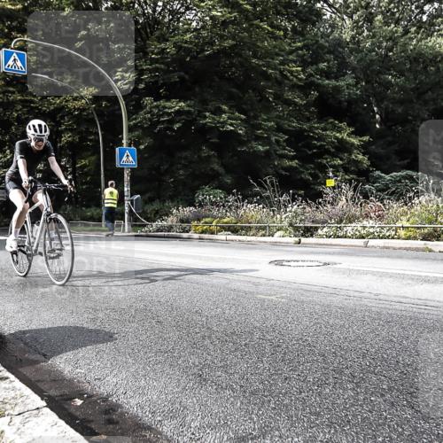 13.09.2026 - Stadtparktriathlon H.Heesch http://msf.ph/oto/10324809 13.09.2026 11:30:02 Radfahren 699, 741, 776 meine-sportfotos.de