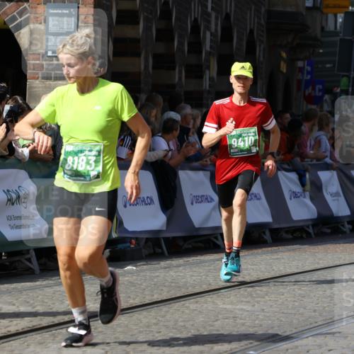 13.09.2026 - 21. swb-Marathon Bremen Strokosch-Dieckow http://msf.ph/oto/10324860 13.09.2026 13:11:01 Ziel 384, 1181, 1385, 1498, 1554, 2347, 2605, 4727, 5066, 5152, 5155, 5168, 5314, 5387, 5620, 5648, 6267, 7115, 7881, 9659, 13248, 335, 1349, 2087, 3440, 3448, 3484, 3647, 4429, 6471, 8183, 8474, 9410, 9618, 9762 meine-sportfotos.de