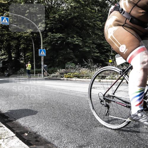 13.09.2026 - Stadtparktriathlon H.Heesch http://msf.ph/oto/10324863 13.09.2026 11:30:13 Radfahren 599, 618, 740, 755 meine-sportfotos.de