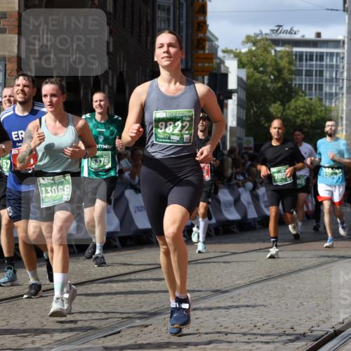 13.09.2026 - 21. swb-Marathon Bremen Strokosch-Dieckow http://msf.ph/oto/10324879 13.09.2026 13:31:18 Ziel 244, 1189, 1479, 2513, 2802, 2902, 3360, 3800, 4251, 4647, 5600, 5681, 5802, 5846, 5900, 6307, 6419, 6732, 7198, 7359, 7637, 7760, 7798, 7882, 8382, 8543, 8616, 9274, 9290, 9507, 9653, 9767, 9937, 9958, 9962, 9976, 13152, 13215, 922, 1600, 1627, 2602, 2707, 3152, 3343, 3392, 3579, 3859, 4258, 4889, 5375, 5504, 5765, 5979, 6039, 6147, 6968, 6971, 7001, 8239, 8339, 8522, 9155, 13066 meine-sportfotos.de