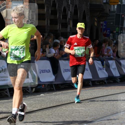 13.09.2026 - 21. swb-Marathon Bremen Strokosch-Dieckow http://msf.ph/oto/10324884 13.09.2026 13:11:02 Ziel 384, 1181, 1385, 1498, 1554, 2347, 2605, 4023, 4727, 5066, 5152, 5155, 5168, 5314, 5387, 5620, 5648, 6267, 7115, 7136, 9659, 13248, 335, 1349, 2087, 3440, 3448, 3484, 3647, 4429, 8183, 8474, 9410, 9618, 9762 meine-sportfotos.de