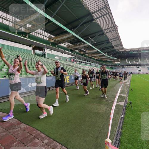 13.09.2026 - 21. swb-Marathon Bremen Michael Burmester http://msf.ph/oto/10324919 13.09.2026 13:28:08 Laufen im Stadion 111, 186, 220, 357, 364, 478, 597, 726, 829, 888, 925, 1079, 1220, 1298, 1325, 1412, 1496, 1608, 1700, 1741, 1769, 1777, 1958, 1961, 1984, 2236, 2309, 2365, 2388, 2404, 2472, 2502, 2507, 2542, 2574, 2582, 2593, 2725, 2743, 2748, 2868, 2875, 2876, 2923, 2991, 3045, 3050, 3061, 3073, 3154, 3184, 3219, 3540, 3589, 3592, 3595, 3678, 3694, 3756, 3798, 3826, 3853, 3885, 3907, 3978, 3987, 4108, 4238, 4457, 4660 meine-sportfotos.de