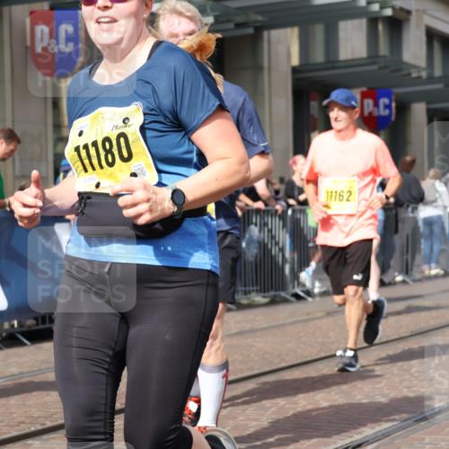 13.09.2026 - 21. swb-Marathon Bremen Strokosch-Dieckow http://msf.ph/oto/10324924 13.09.2026 11:00:30 Ziel 10093, 10263, 10272, 10275, 10306, 10367, 10368, 10753, 10857, 11055, 11162, 11180, 11247, 11343, 11359, 11475, 11540, 11556, 11687, 11708, 11728, 11797, 11804, 11819, 11838, 11959, 12006, 12116, 12397, 12428, 12430, 10144, 10369, 10677, 10801, 10810, 11016, 11045, 11126, 11129, 11547, 11623, 11769, 12018, 12105, 12106, 12190, 12291, 12352, 12394, 12530, 12531 meine-sportfotos.de