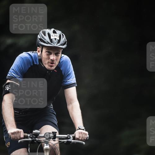 13.09.2026 - Stadtparktriathlon H.Heesch http://msf.ph/oto/10324933 13.09.2026 12:43:06 Radfahren 1073, 1084, 1178, 1290, 1303 meine-sportfotos.de