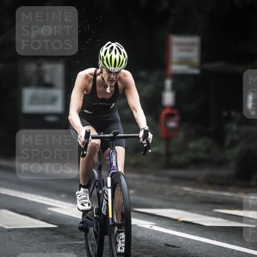 13.09.2026 - Stadtparktriathlon H.Heesch http://msf.ph/oto/10324944 13.09.2026 12:43:08 Radfahren 1073, 1178, 1301, 1303 meine-sportfotos.de