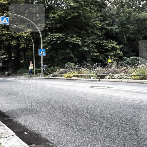 13.09.2026 - Stadtparktriathlon H.Heesch http://msf.ph/oto/10324954 13.09.2026 11:30:31 Radfahren 757, 790 meine-sportfotos.de