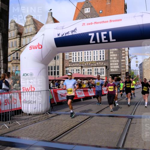 13.09.2026 - 21. swb-Marathon Bremen Tim E. http://msf.ph/oto/10324967 13.09.2026 11:00:33 Ziel 10144, 10677, 10758, 10801, 10810, 11016, 11045, 11129, 11524, 11525, 11547, 11587, 11588, 11589, 11623, 11907, 12105, 12106, 12190, 12291, 12352, 12394, 12530, 12531 meine-sportfotos.de