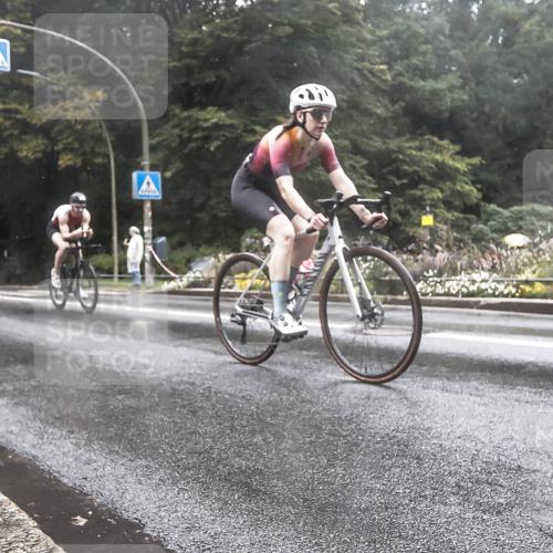13.09.2026 - Stadtparktriathlon H.Heesch http://msf.ph/oto/10324983 13.09.2026 12:41:28 Radfahren 1093, 1099, 1131, 1143, 1224, 1235 meine-sportfotos.de