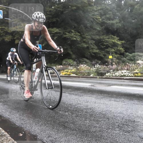 13.09.2026 - Stadtparktriathlon H.Heesch http://msf.ph/oto/10324999 13.09.2026 12:41:30 Radfahren 1093, 1099, 1131, 1143, 1224, 1235 meine-sportfotos.de