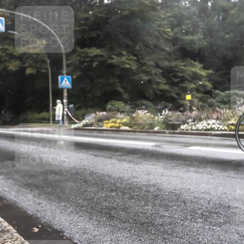 13.09.2026 - Stadtparktriathlon H.Heesch http://msf.ph/oto/10325030 13.09.2026 12:41:43 Radfahren 1058, 1085, 1094, 1243, 1249, 1264 meine-sportfotos.de