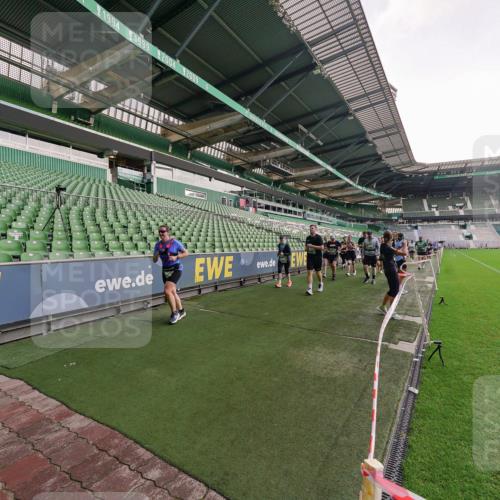 13.09.2026 - 21. swb-Marathon Bremen Michael Burmester http://msf.ph/oto/10325038 13.09.2026 13:28:22 Laufen im Stadion 111, 186, 220, 357, 364, 422, 478, 597, 685, 726, 729, 829, 888, 925, 986, 1079, 1220, 1298, 1325, 1384, 1412, 1496, 1608, 1615, 1700, 1741, 1769, 1777, 1958, 1961, 1984, 2236, 2326, 2365, 2404, 2472, 2502, 2507, 2574, 2593, 2725, 2743, 2748, 2862, 2868, 2875, 2876, 2923, 2924, 2991, 3020, 3045, 3050, 3061, 3073, 3154, 3184, 3219, 3238, 3321, 3361, 3540, 3589, 3592, 3594, 3595, 3678, 3694, 3755, 3756, 3798, 3826, 3853, 3885, 3907, 3953, 3978, 3987, 4108, 4238, 4457, 4660 meine-sportfotos.de
