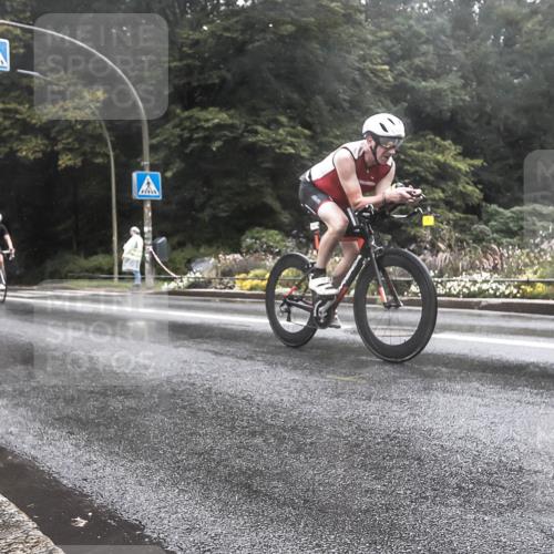13.09.2026 - Stadtparktriathlon H.Heesch http://msf.ph/oto/10325046 13.09.2026 12:41:58 Radfahren 1107, 1147, 1184, 1234, 1253, 1287, 1292 meine-sportfotos.de