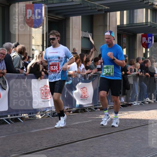 13.09.2026 - 21. swb-Marathon Bremen Strokosch-Dieckow http://msf.ph/oto/10325055 13.09.2026 13:19:45 Ziel 205, 411, 431, 495, 511, 655, 1053, 1058, 1252, 1390, 1537, 1551, 1750, 1931, 1972, 2122, 2343, 2807, 2885, 2903, 3240, 3319, 3411, 3685, 3690, 4287, 5340, 5389, 5813, 5837, 6663, 7341, 7404, 7488, 7531, 7664, 8263, 9082, 9518, 9756, 13192, 161, 461, 926, 1010, 1232, 1281, 1468, 1535, 1642, 2870, 2906, 3966, 4101, 4455, 4479, 4480, 4977, 4978, 7037, 7140, 7268, 7655, 7945, 8153, 8185, 9359, 9984, 13163 meine-sportfotos.de