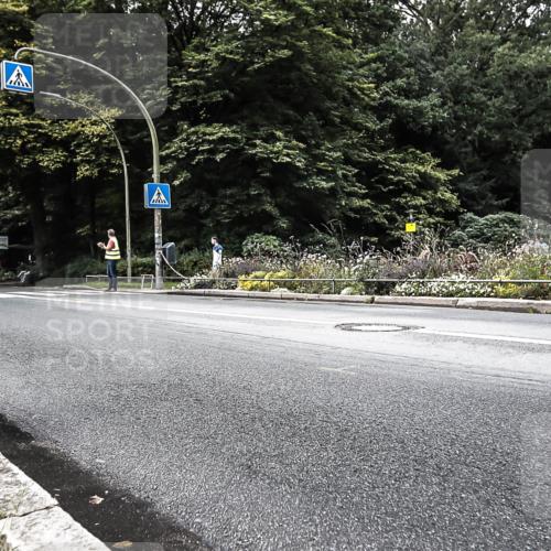 13.09.2026 - Stadtparktriathlon H.Heesch http://msf.ph/oto/10325058 13.09.2026 11:30:56 Radfahren 594, 611 meine-sportfotos.de