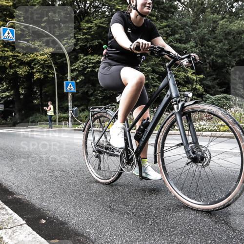 13.09.2026 - Stadtparktriathlon H.Heesch http://msf.ph/oto/10325131 13.09.2026 11:31:32 Radfahren 632, 1800 meine-sportfotos.de