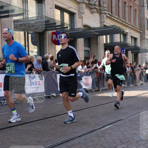 13.09.2026 - 21. swb-Marathon Bremen Strokosch-Dieckow http://msf.ph/oto/10325134 13.09.2026 13:19:46 Ziel 205, 411, 431, 495, 511, 655, 1053, 1058, 1252, 1390, 1537, 1551, 1750, 1931, 1972, 2122, 2343, 2807, 2885, 2903, 3240, 3319, 3411, 3685, 3690, 4287, 5340, 5389, 5583, 5813, 5837, 6663, 7341, 7404, 7488, 7531, 7664, 8263, 9082, 9518, 9756, 13192, 161, 461, 926, 1010, 1232, 1281, 1468, 1535, 1642, 2870, 2906, 3319, 3966, 4101, 4455, 4479, 4480, 4977, 4978, 7037, 7140, 7268, 7655, 7945, 8153, 8185, 9082, 9359, 9984, 13163 meine-sportfotos.de