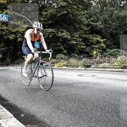 13.09.2026 - Stadtparktriathlon H.Heesch http://msf.ph/oto/10325141 13.09.2026 11:31:38 Radfahren 601, 700, 807 meine-sportfotos.de
