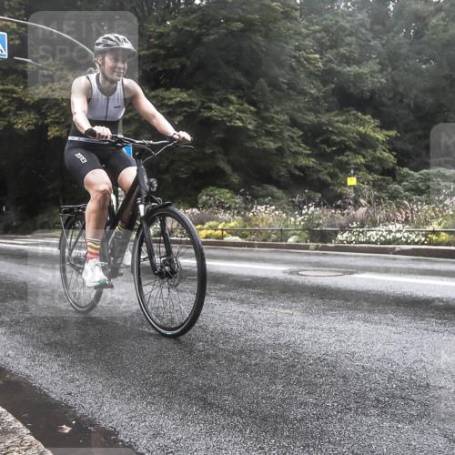 13.09.2026 - Stadtparktriathlon H.Heesch http://msf.ph/oto/10325153 13.09.2026 12:42:46 Radfahren 1079, 1119, 1167, 1219 meine-sportfotos.de