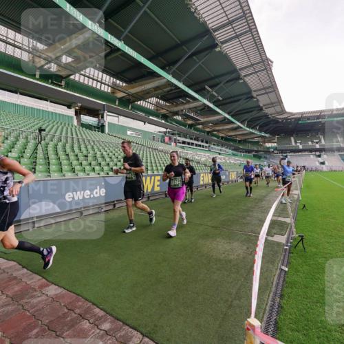 13.09.2026 - 21. swb-Marathon Bremen Michael Burmester http://msf.ph/oto/10325156 13.09.2026 13:28:34 Laufen im Stadion 111, 220, 357, 422, 476, 478, 597, 685, 726, 729, 754, 829, 888, 925, 986, 1079, 1220, 1298, 1325, 1384, 1412, 1496, 1608, 1615, 1741, 1769, 1777, 1958, 1961, 1984, 2236, 2326, 2365, 2472, 2502, 2574, 2593, 2725, 2743, 2862, 2868, 2875, 2876, 2923, 2924, 2991, 3020, 3045, 3061, 3073, 3129, 3154, 3184, 3219, 3238, 3274, 3321, 3361, 3589, 3592, 3594, 3595, 3678, 3694, 3755, 3758, 3798, 3826, 3853, 3885, 3907, 3953, 3965, 3971, 3978, 3987, 4011, 4108, 4238, 4457, 4660 meine-sportfotos.de