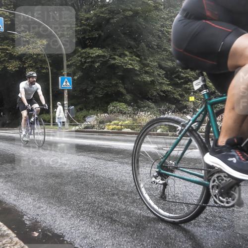 13.09.2026 - Stadtparktriathlon H.Heesch http://msf.ph/oto/10325173 13.09.2026 12:42:55 Radfahren 1025, 1031, 1239, 1306 meine-sportfotos.de