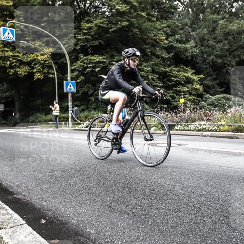 13.09.2026 - Stadtparktriathlon H.Heesch http://msf.ph/oto/10325176 13.09.2026 11:32:13 Radfahren 637, 715, 738, 743, 802 meine-sportfotos.de