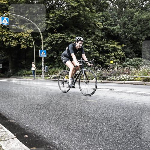 13.09.2026 - Stadtparktriathlon H.Heesch http://msf.ph/oto/10325226 13.09.2026 11:32:28 Radfahren 714, 744, 765, 773, 779, 780 meine-sportfotos.de