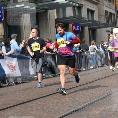 13.09.2026 - 21. swb-Marathon Bremen Strokosch-Dieckow http://msf.ph/oto/10325240 13.09.2026 11:00:38 Ziel 10093, 10367, 10368, 10428, 10639, 10753, 10857, 10964, 10965, 11049, 11055, 11116, 11247, 11343, 11359, 11428, 11475, 11540, 11728, 11797, 11804, 11819, 11850, 11959, 12006, 12085, 12116, 12241, 12397, 12428, 10144, 10263, 10272, 10275, 10306, 10369, 10677, 10801, 10810, 11045, 11126, 11129, 11162, 11180, 11547, 11556, 11623, 11687, 11708, 11769, 11838, 12018, 12105, 12106, 12291, 12394, 12430, 12530, 12531 meine-sportfotos.de
